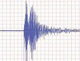 5.2 şiddetindeki deprem korkuttu